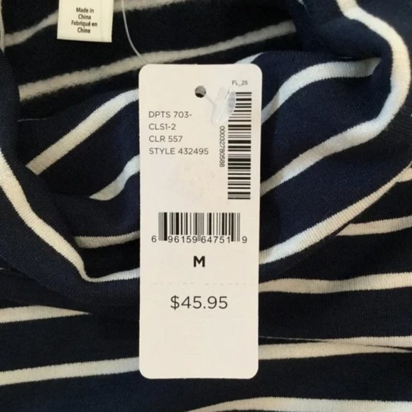 NWT Women's Thyme Maternity Comfy Stretchy Striped Navy Turtleneck Top XXL - Picture 8 of 10